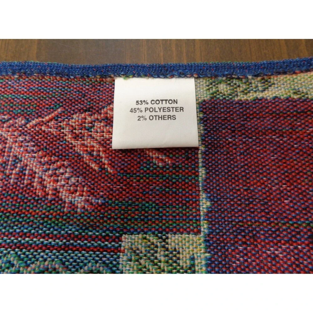 Vintage Christmas Table Runner Pinecones Red Green Patchwork Look Weave 12x72